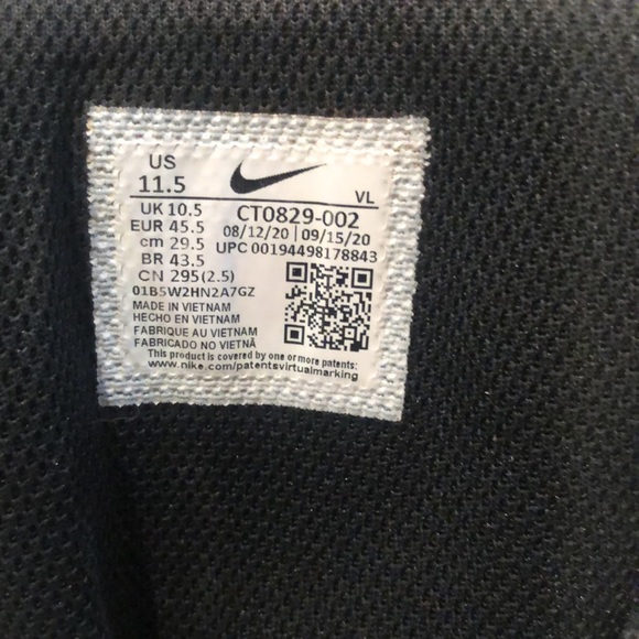 Men’s Nike baseball cleats - Picture 5 of 7